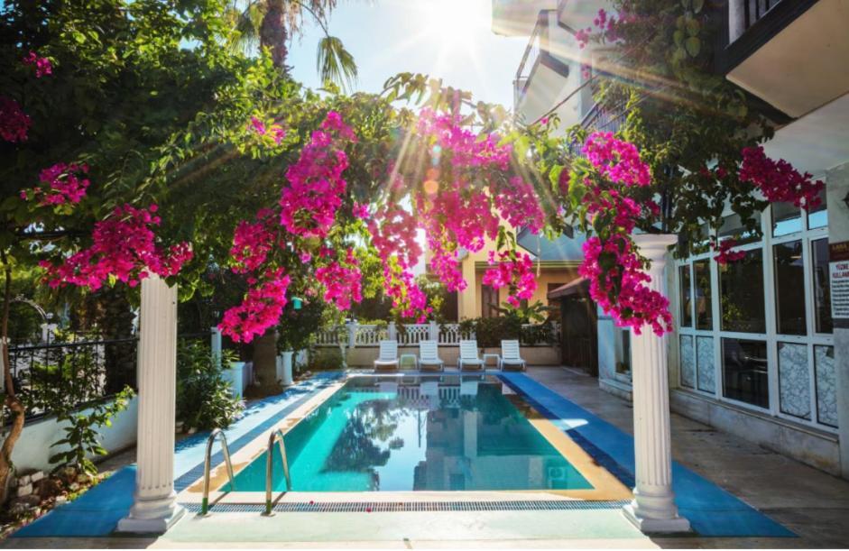 Serenity Lara Hotel Antalya Exterior photo